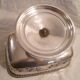 TABLECLOTH/CENTREPIECE/FOOTED METAL COOLER.