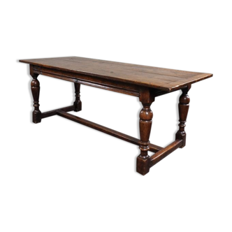 Antique dining table in 18th century English oak