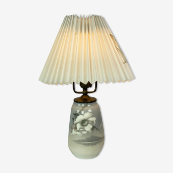 Lampe en porcelaine Royal Copenhagen avec motif floral