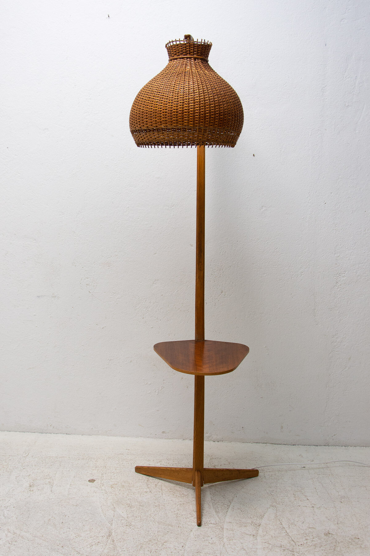 Mid century single floor lamp from Krasna Jizba, 1950´s, Czechoslovakia