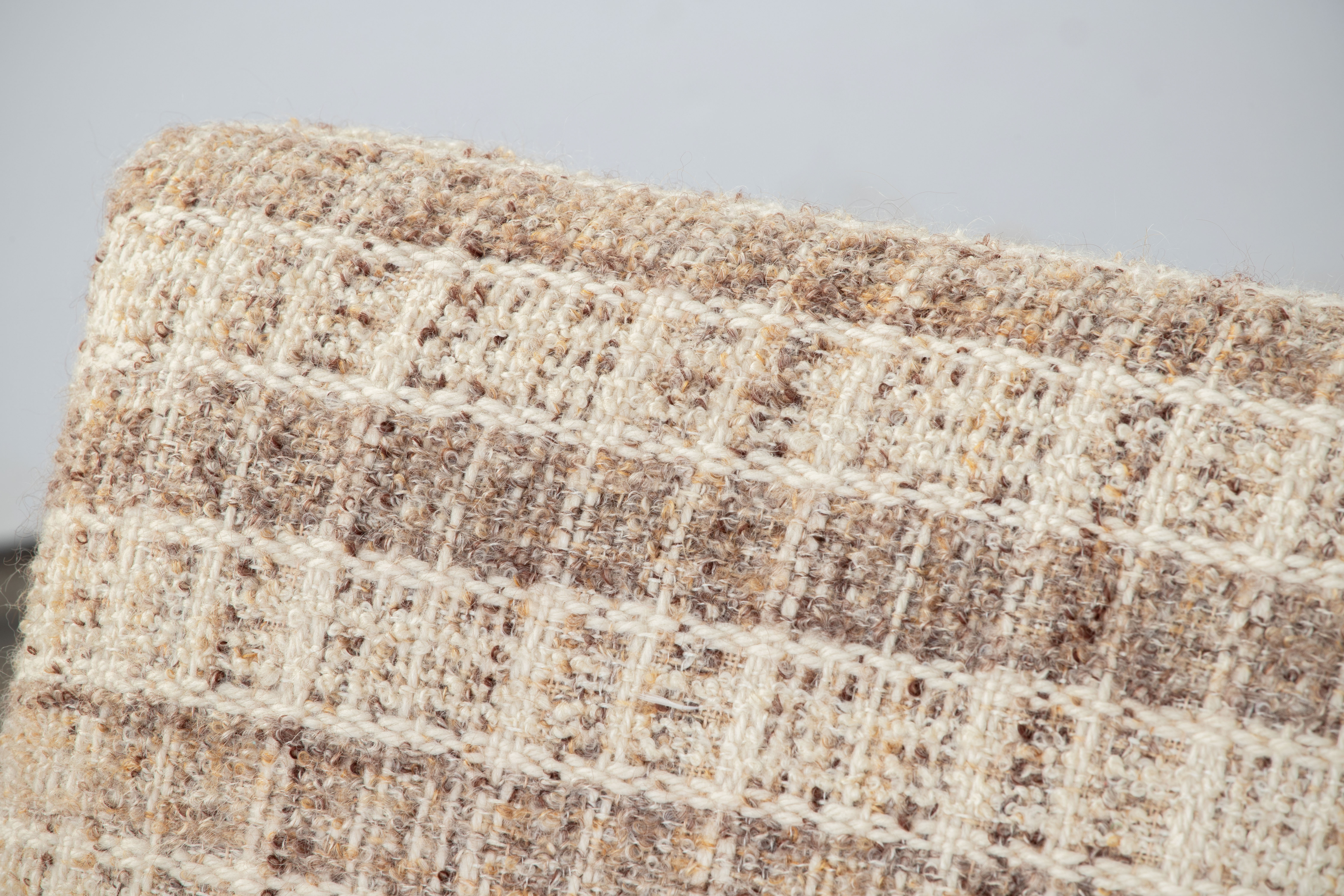 Scandinavian sofa 201 cm