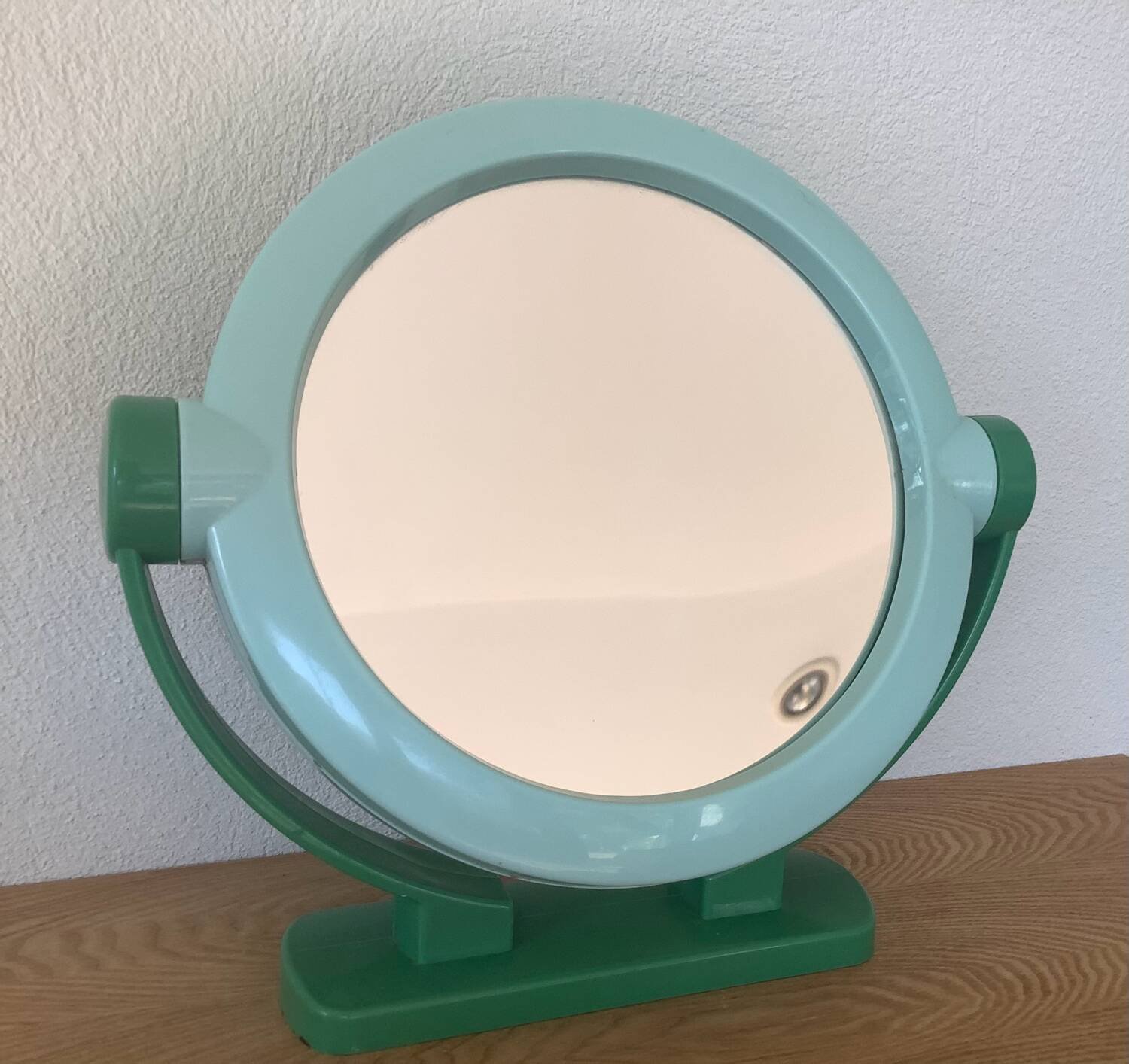 Vintage two-tone swivel mirror