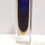 Vase Sommerso en verre de Murano bleu et jaune, attribué à Flavio Poli, Italie