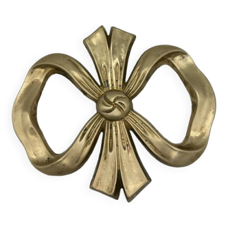 Brass knot trivet