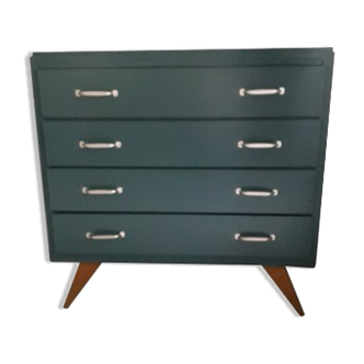 Dresser green