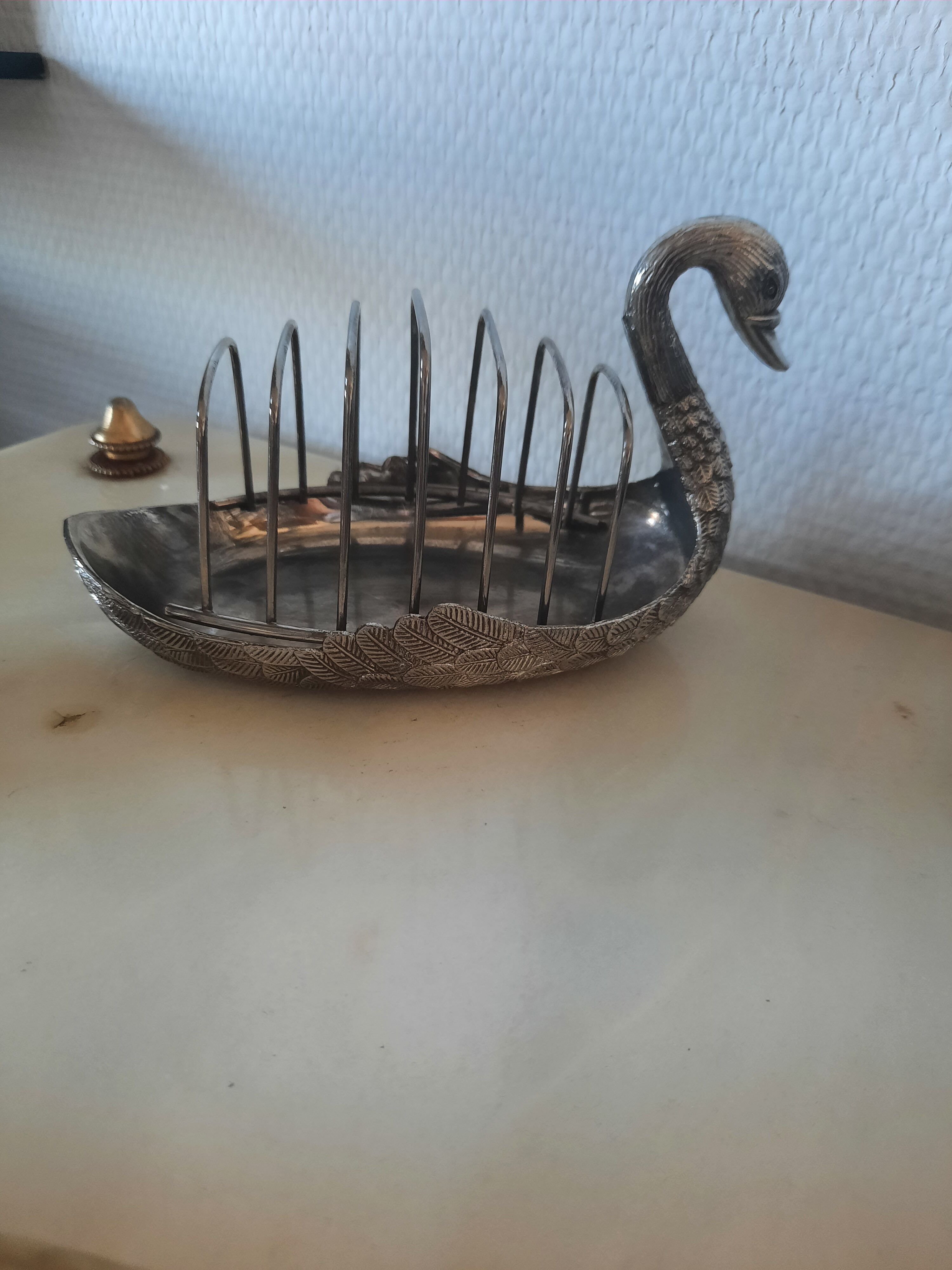 Vintage bread holder