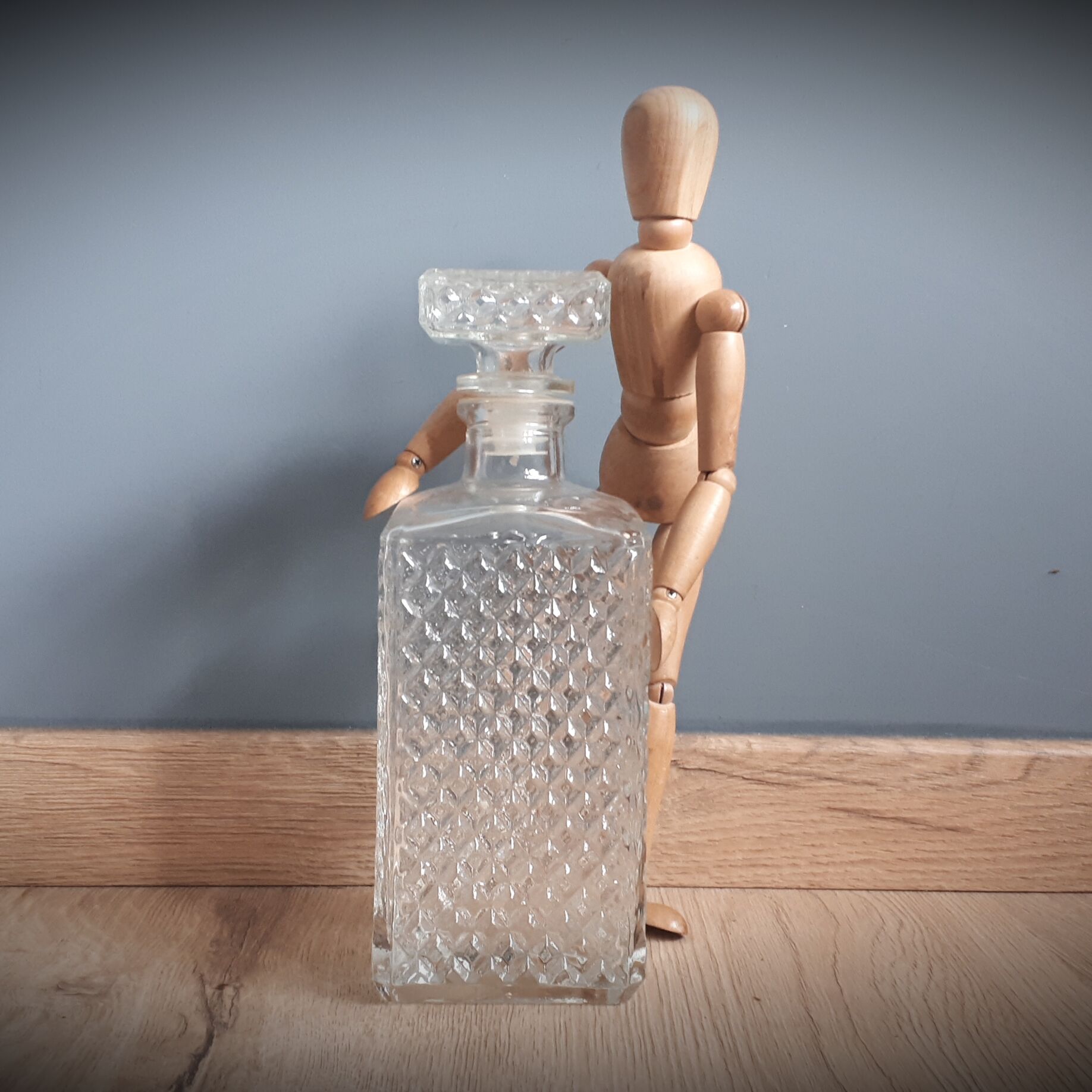 Square whisky carafe