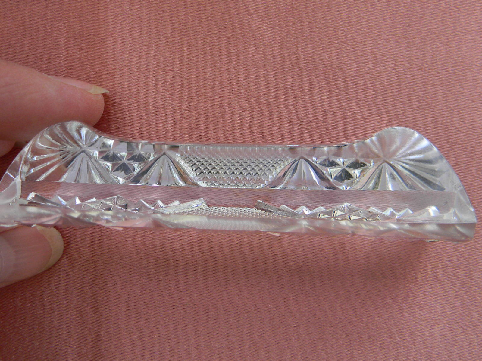 Set of 12 knife holders in cut crystal