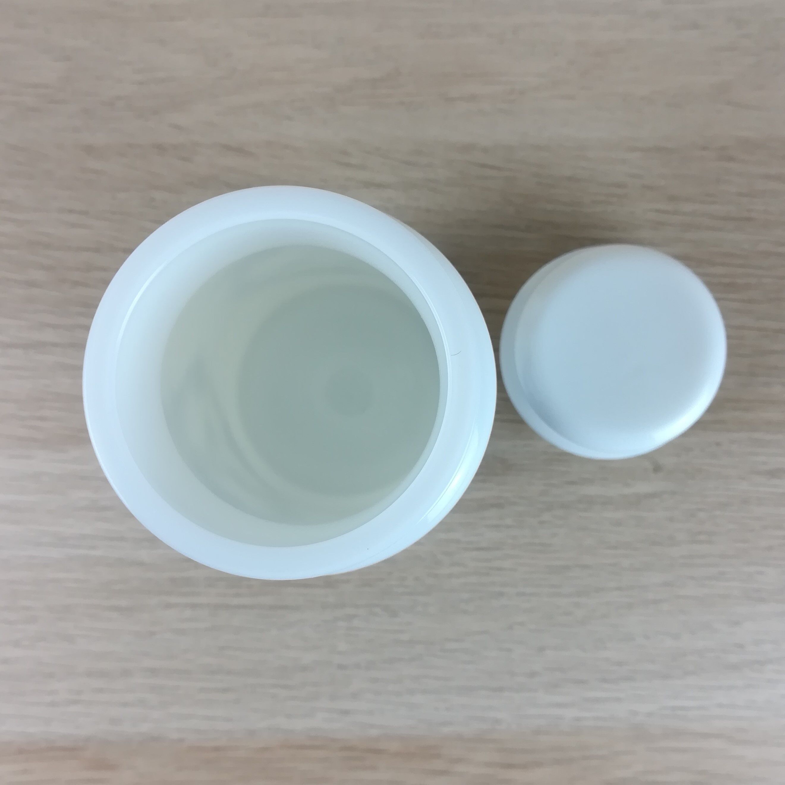 Apothecary pot in opaline h=18cm