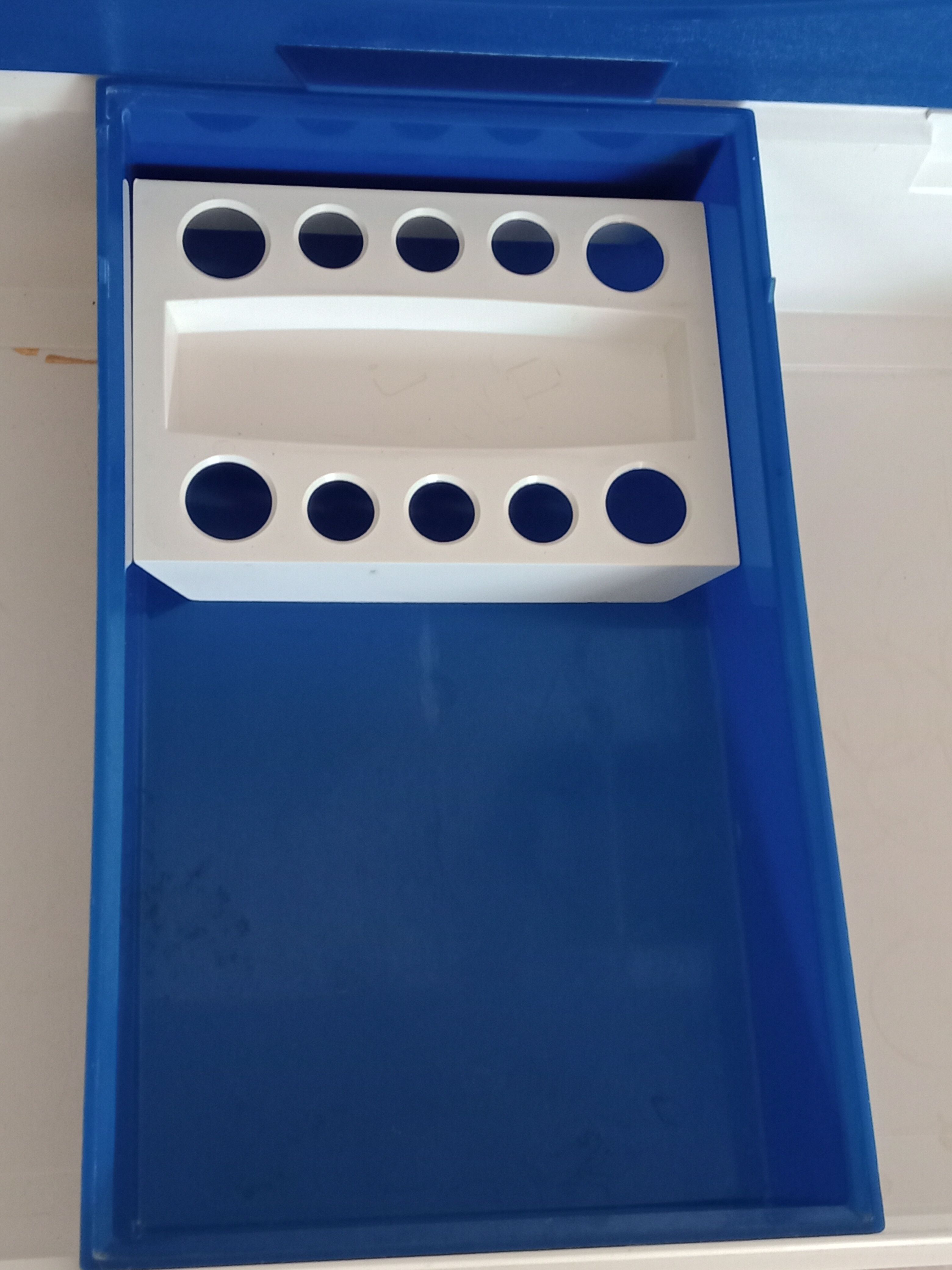 Flair dressing table set