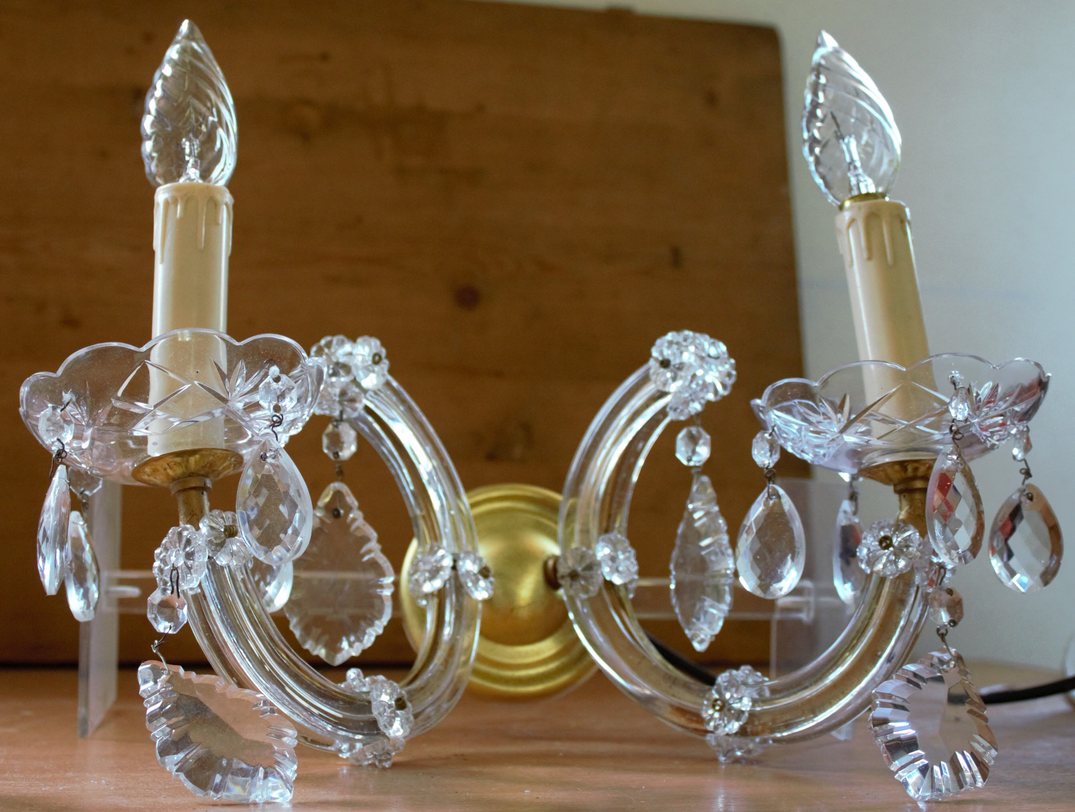 Old set of 2 Marie Thérése lamps with tassels