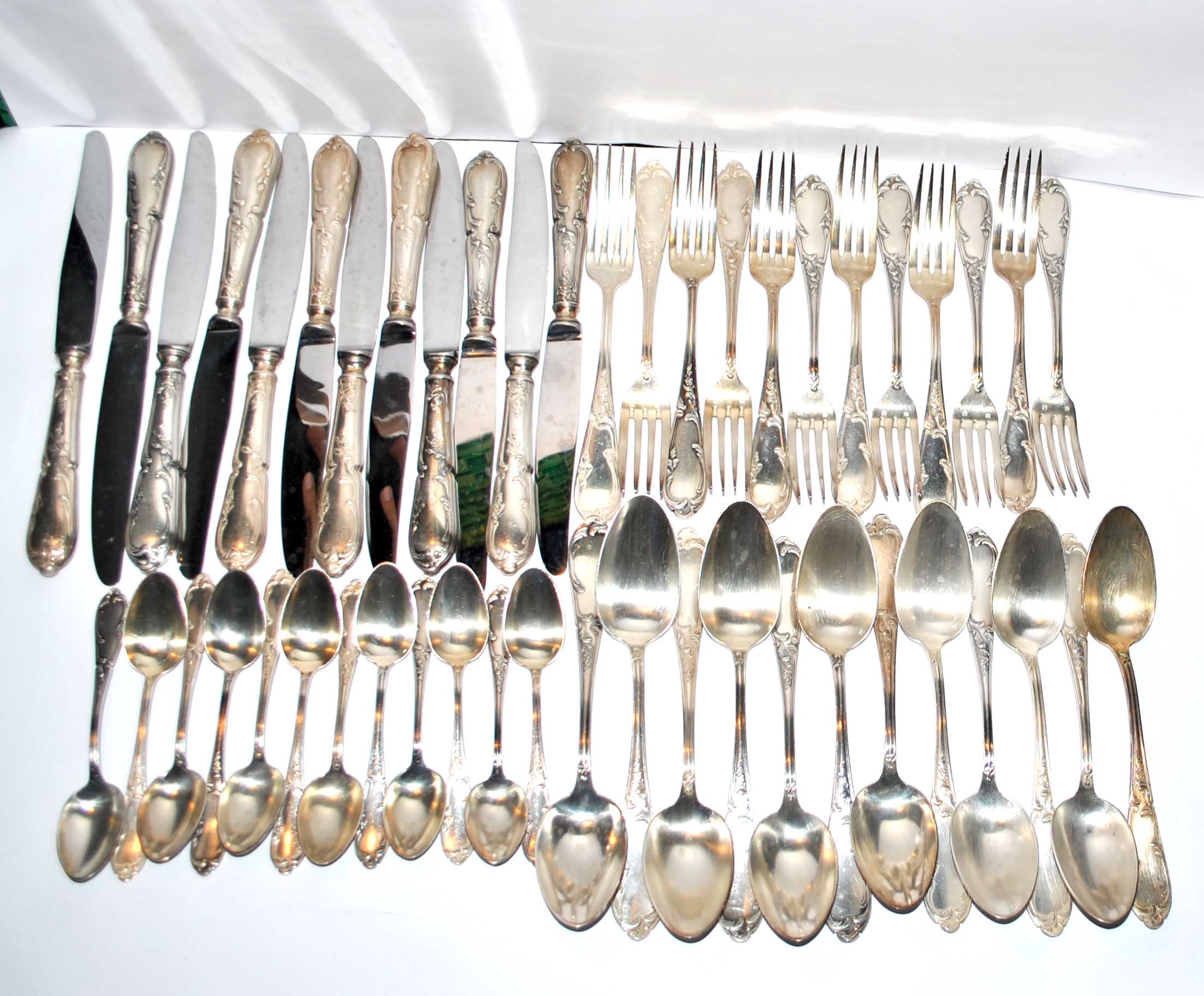Housewife 48 vintage table cutlery in silver metal sfam - knife spoons coffee fork x12