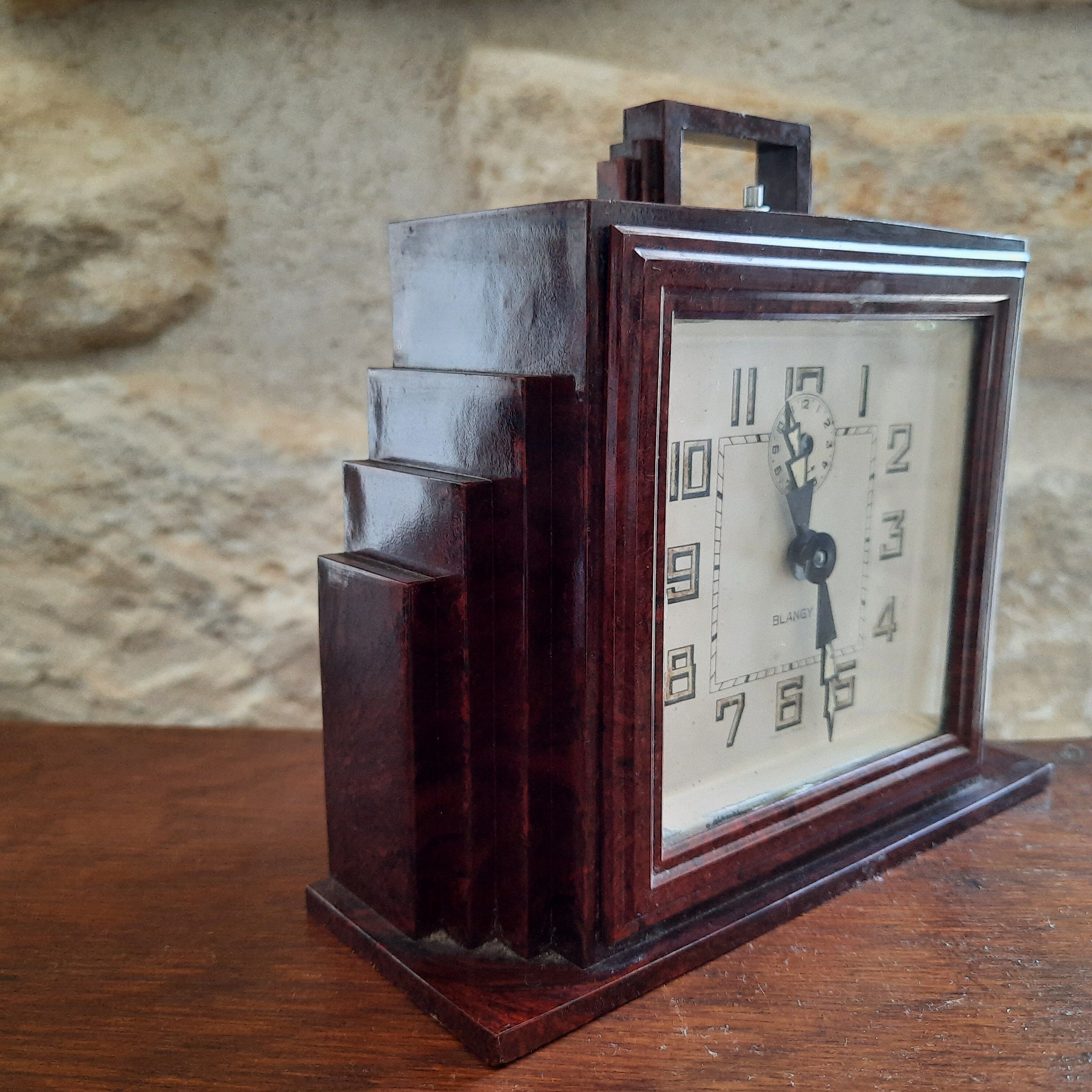 Mechanical awakening in bakelite, circa 1930, by Blangy