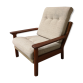 Fauteuil en teck danois du milieu du siècle.