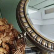 Small tabletop psyché mirror in brass