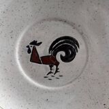Pair of plates with rooster decor