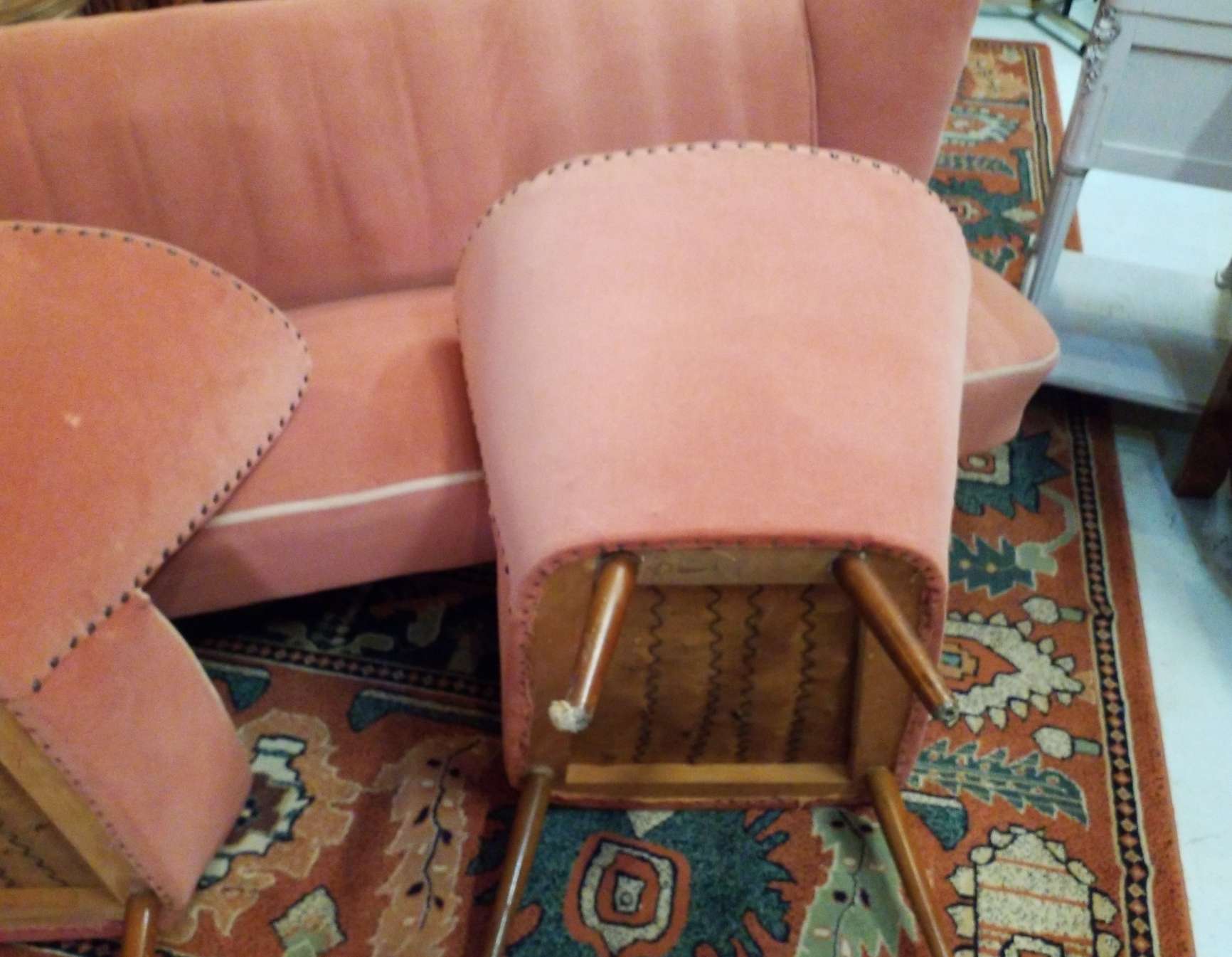 Three-room living room