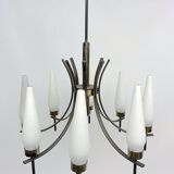 Mid-Century 8 lights brass and opaline glass chandelier. Italy 1950s