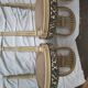 5 chaises en bois laqué blanc style Louis XVI