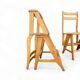 2 chaises échelles de bibliothèque des années 1950
