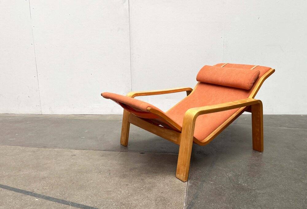 Mid-century modern Pulkka lounge chair by Ilmari Lappalainen for Asko, 1960s.