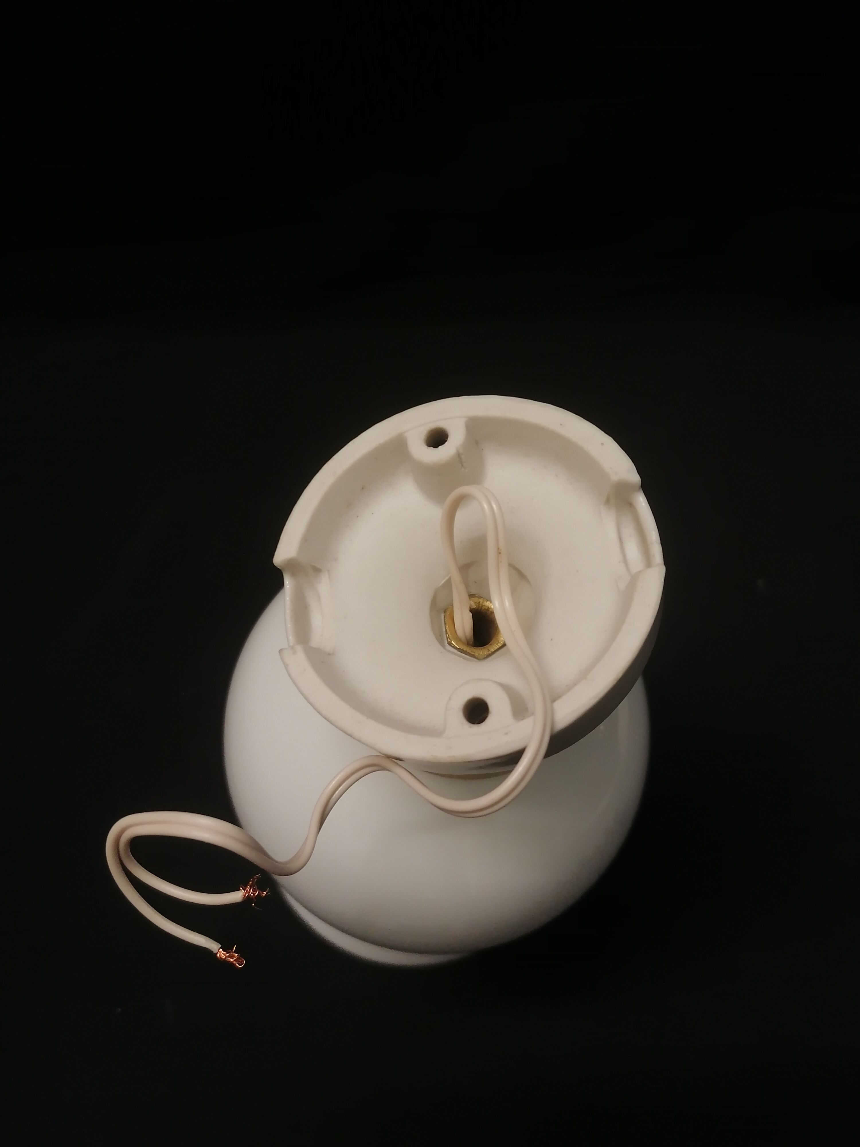 Vintage wall lamp - porcelain and tulip in white opaline - 40s