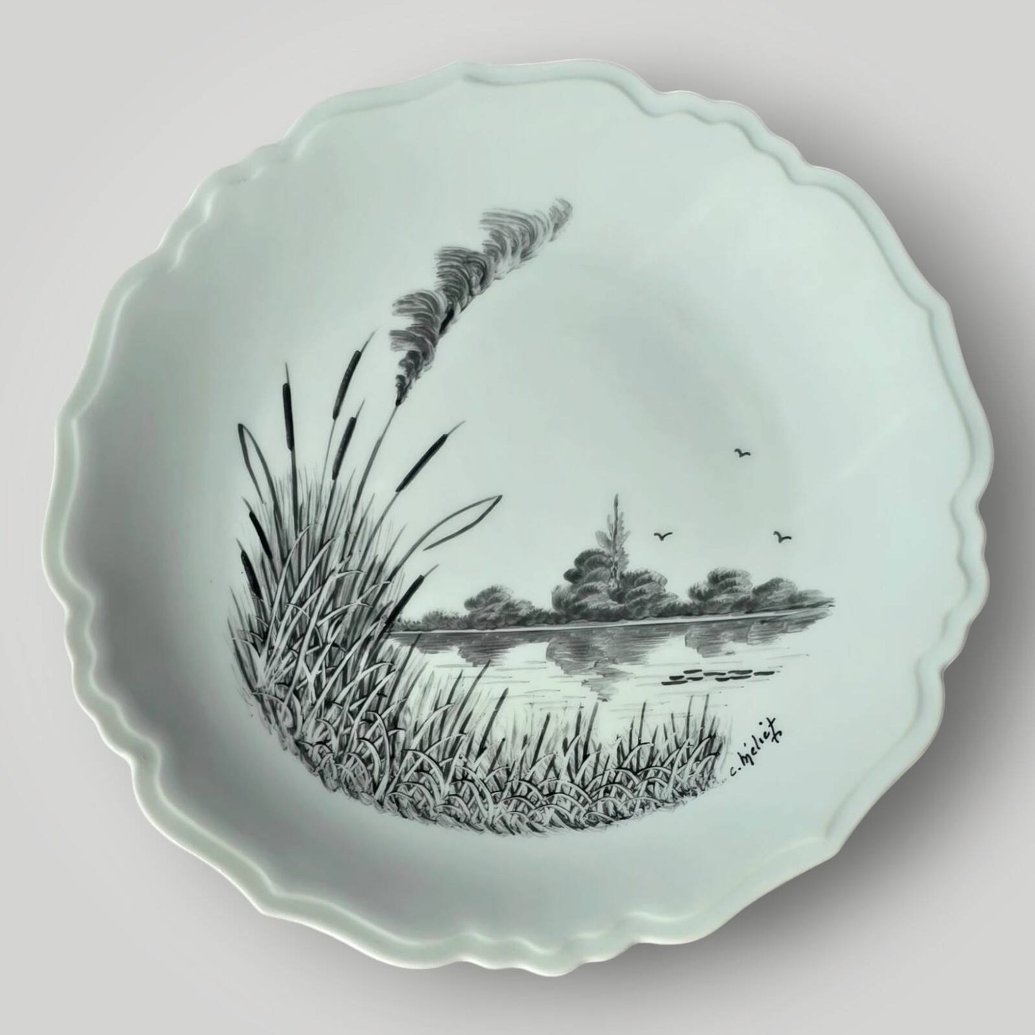 Service de 13 assiettes vintage de Limoges décorées à la main