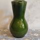 Carafe vintage en céramique vernissée verte
