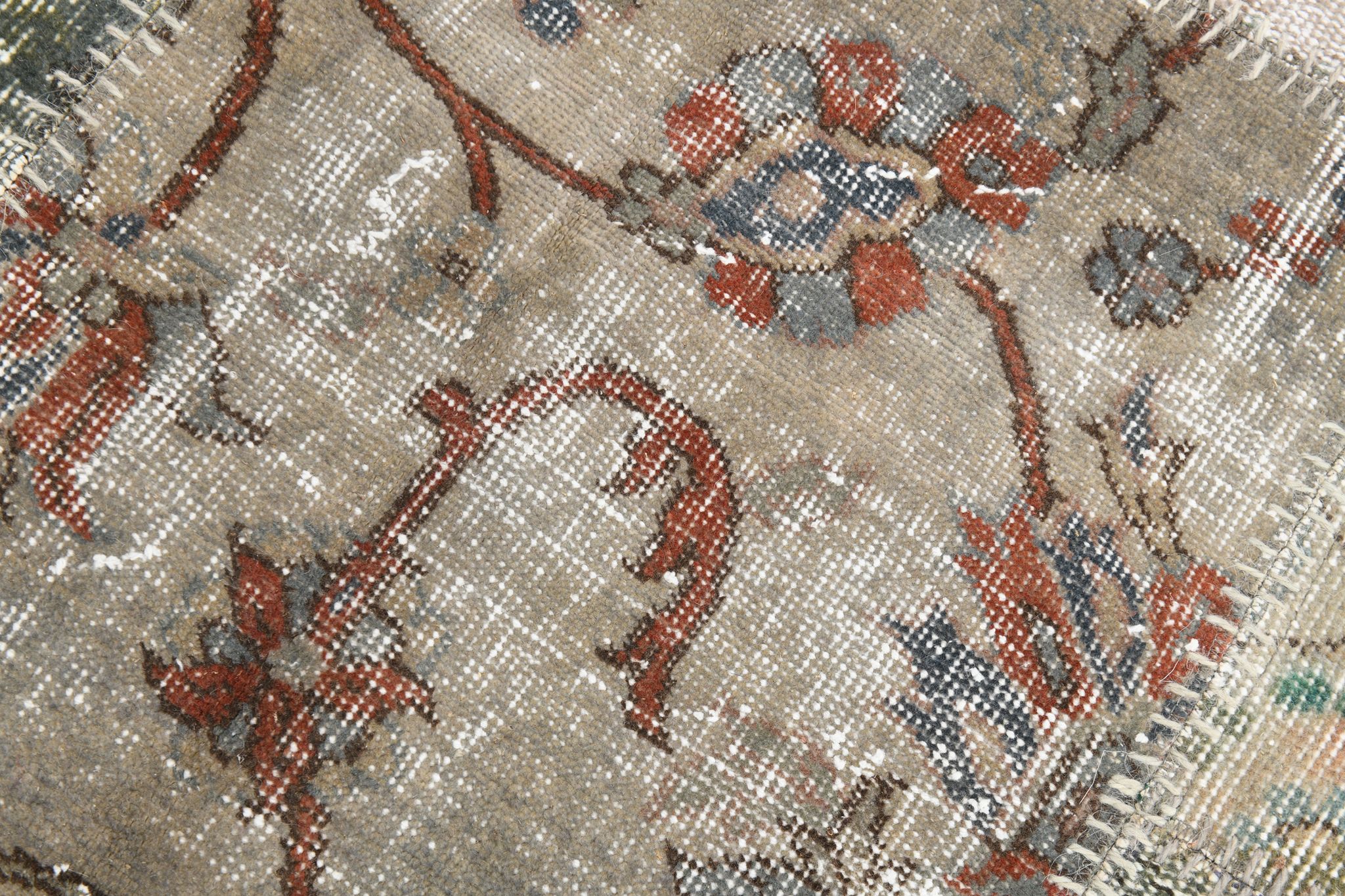 Tapis turc en laine fait à la main