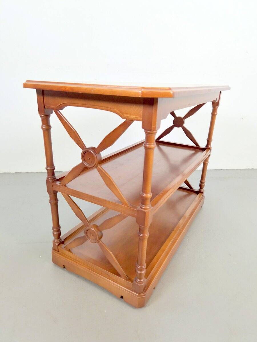 Victorian 3-Tier Bookshelf from López Morton, 1980