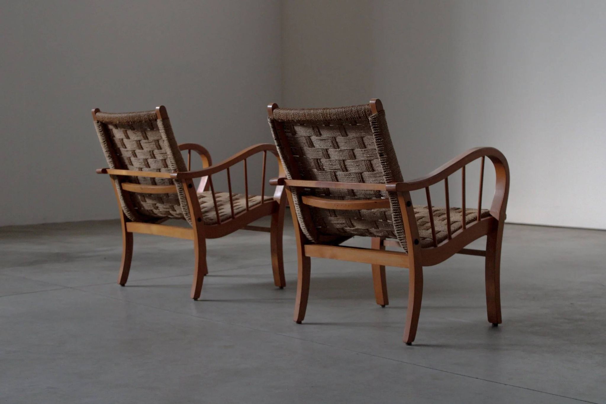 Pair of oak and rope arm chairs - Germany 1950s