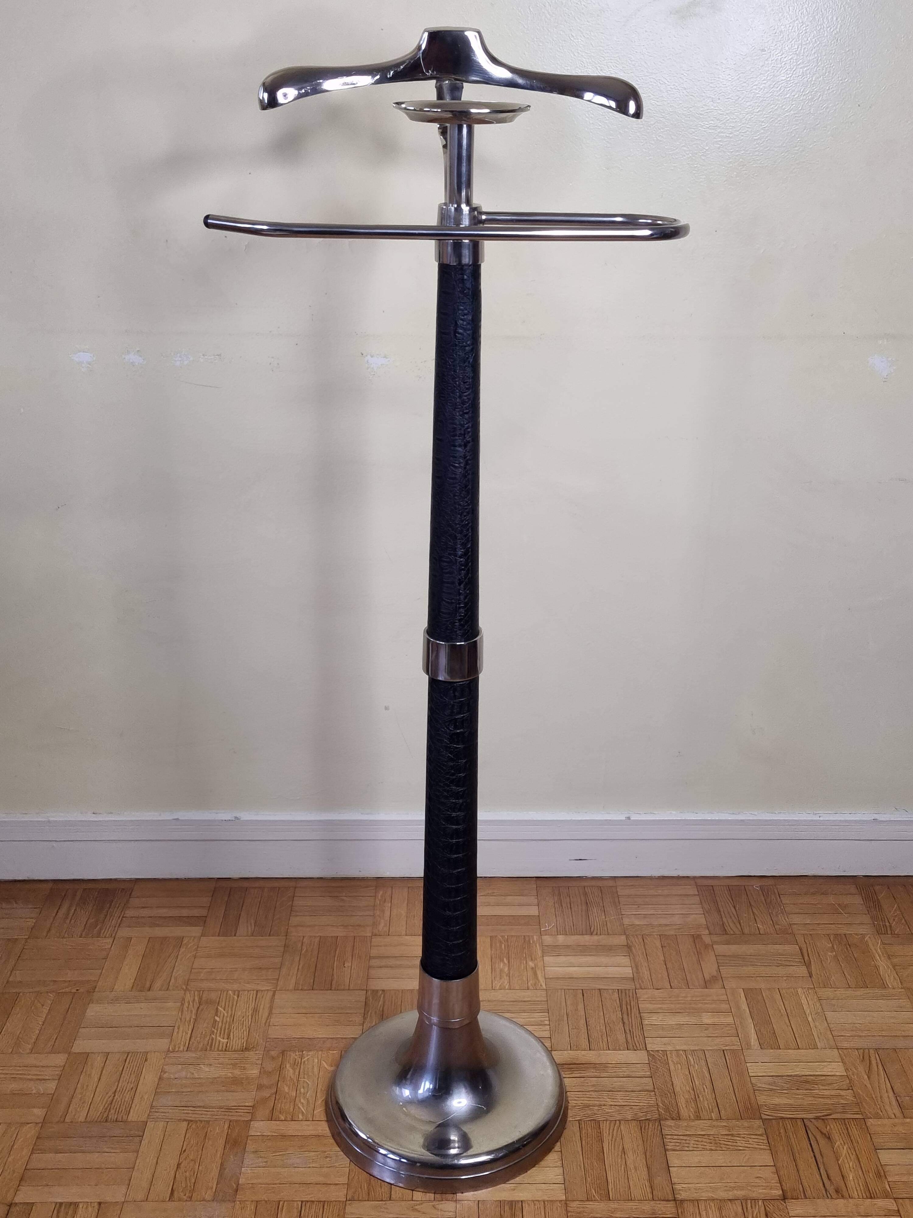 Vintage metal and leather valet stand, 1980s, 125 cm