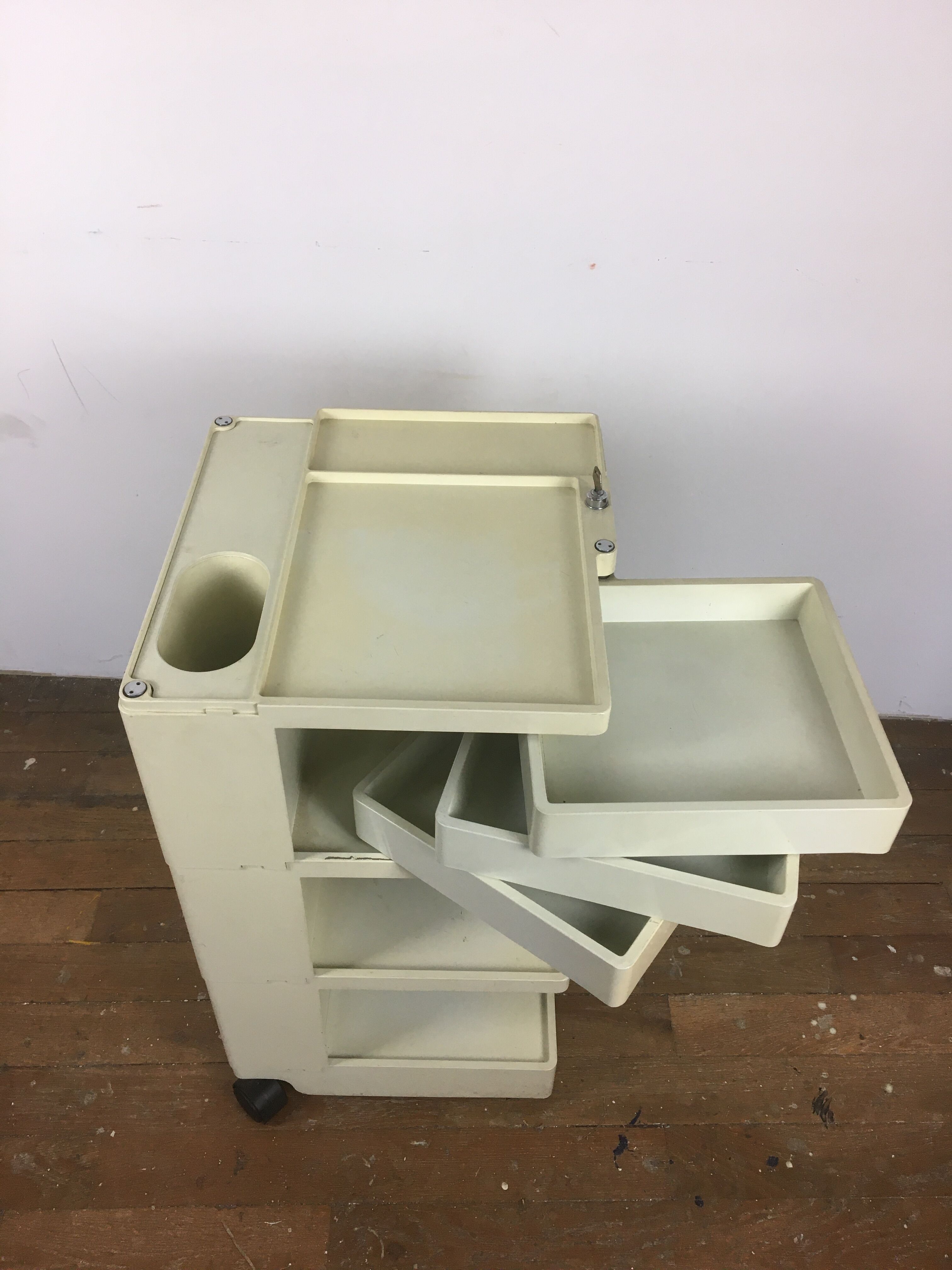 Boby service by Joe Colombo in white/cream ABS