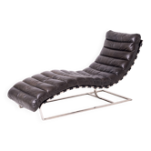 Chaise longue Oviedo de style vintage milieu du siècle en cuir marron foncé et chrome