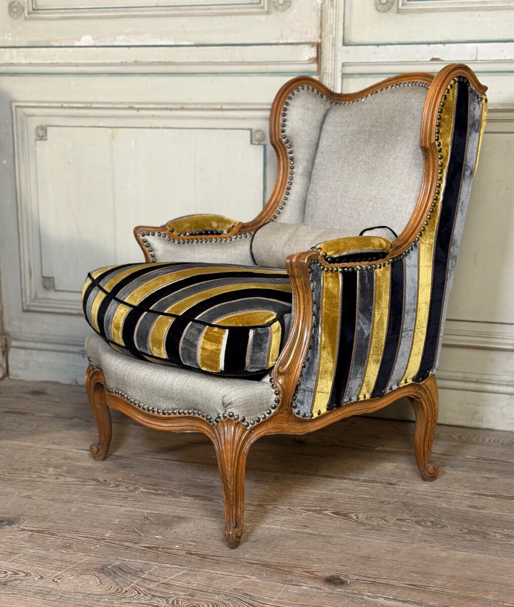 Pair of carved wooden armchairs, 20th century