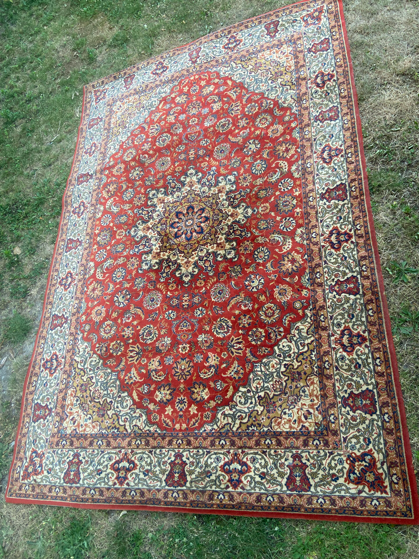Large Persian carpet made of wool from the 1970s.
