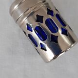 Salt and pepper shakers from the 1930s