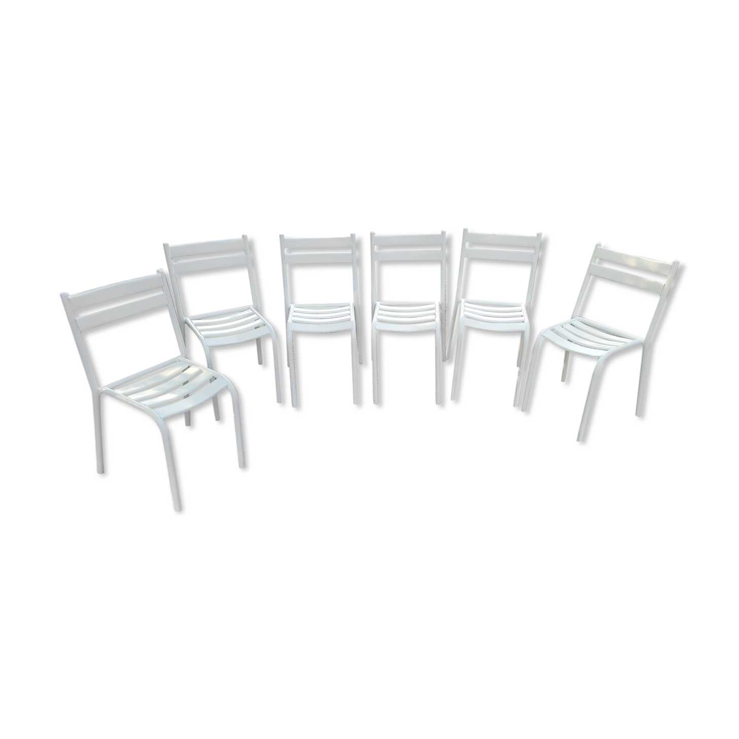 6 iron garden chairs