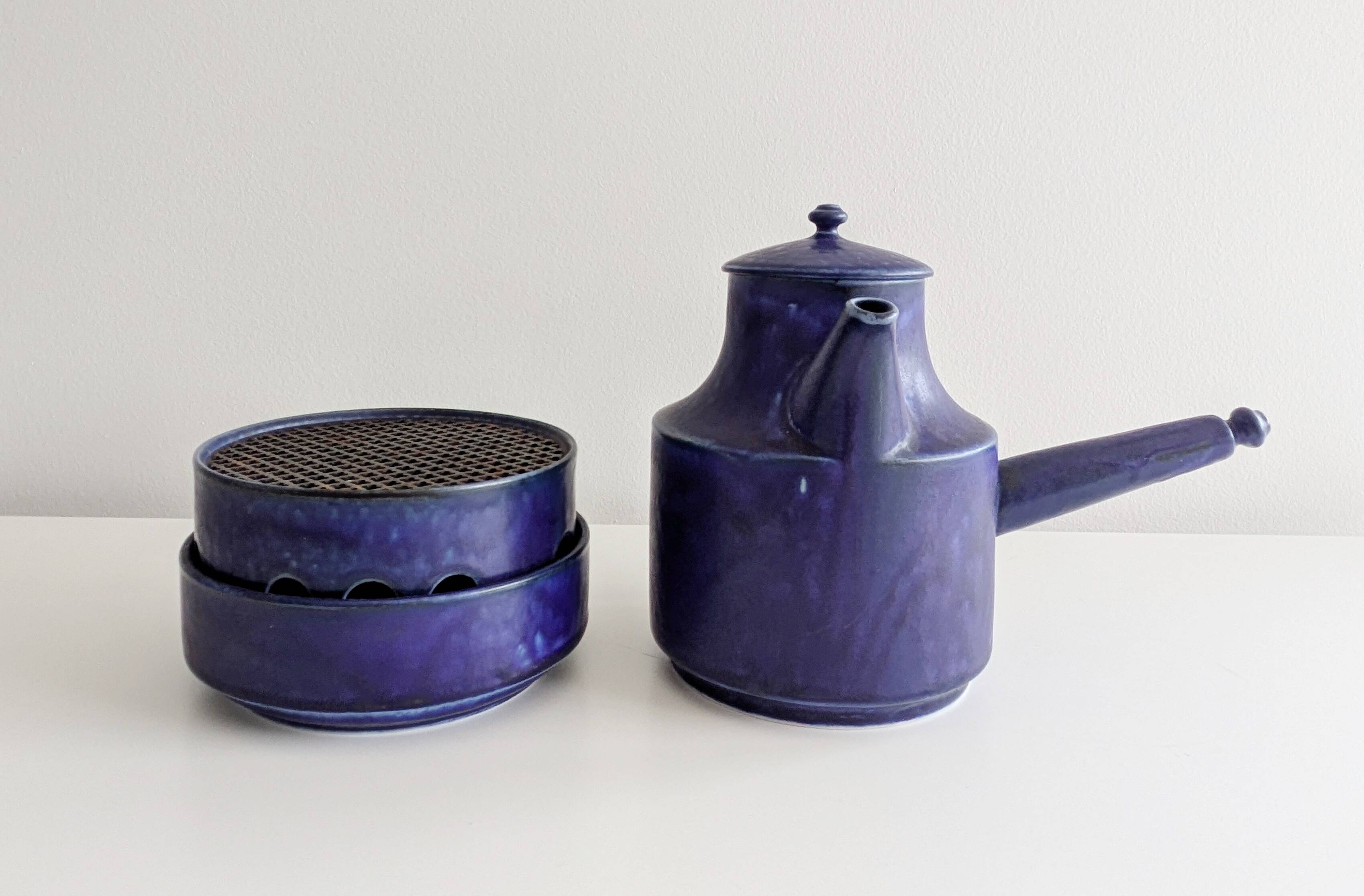 Langenthal (Switzerland) teapot and matching tea warmer.