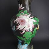 Vase in Chinese partitioned enamel butterflies