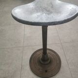 Spring-loaded dentist stool