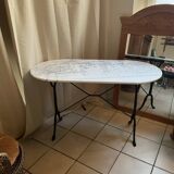 Bistro table in marble