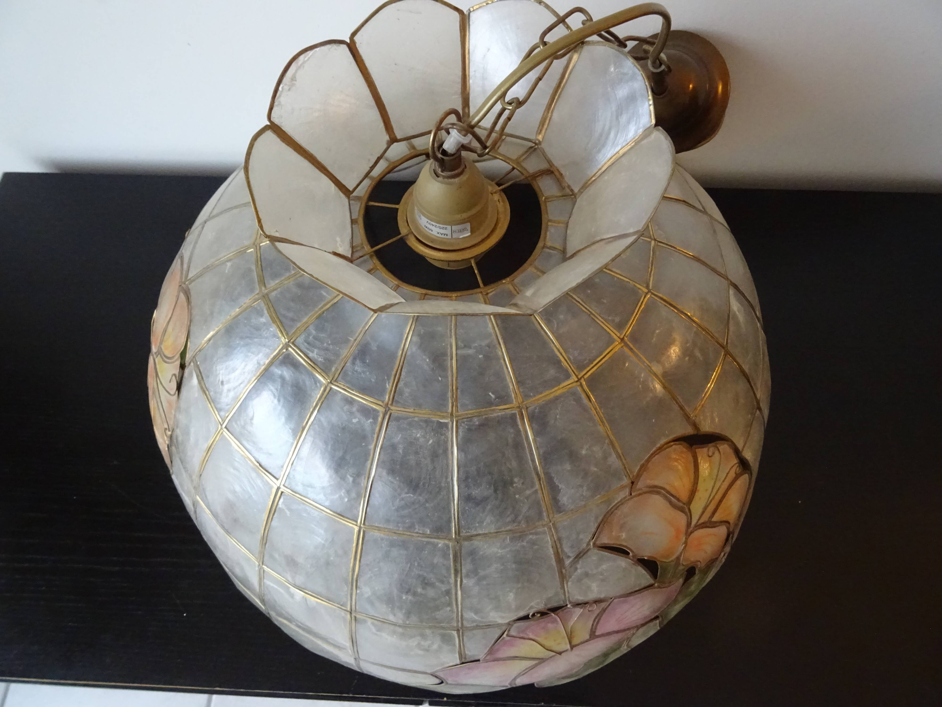 Suspension in vintage mother-of-pearl year 70