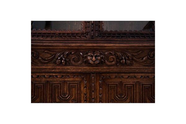 Buffet sculpté, France, vers 1880.