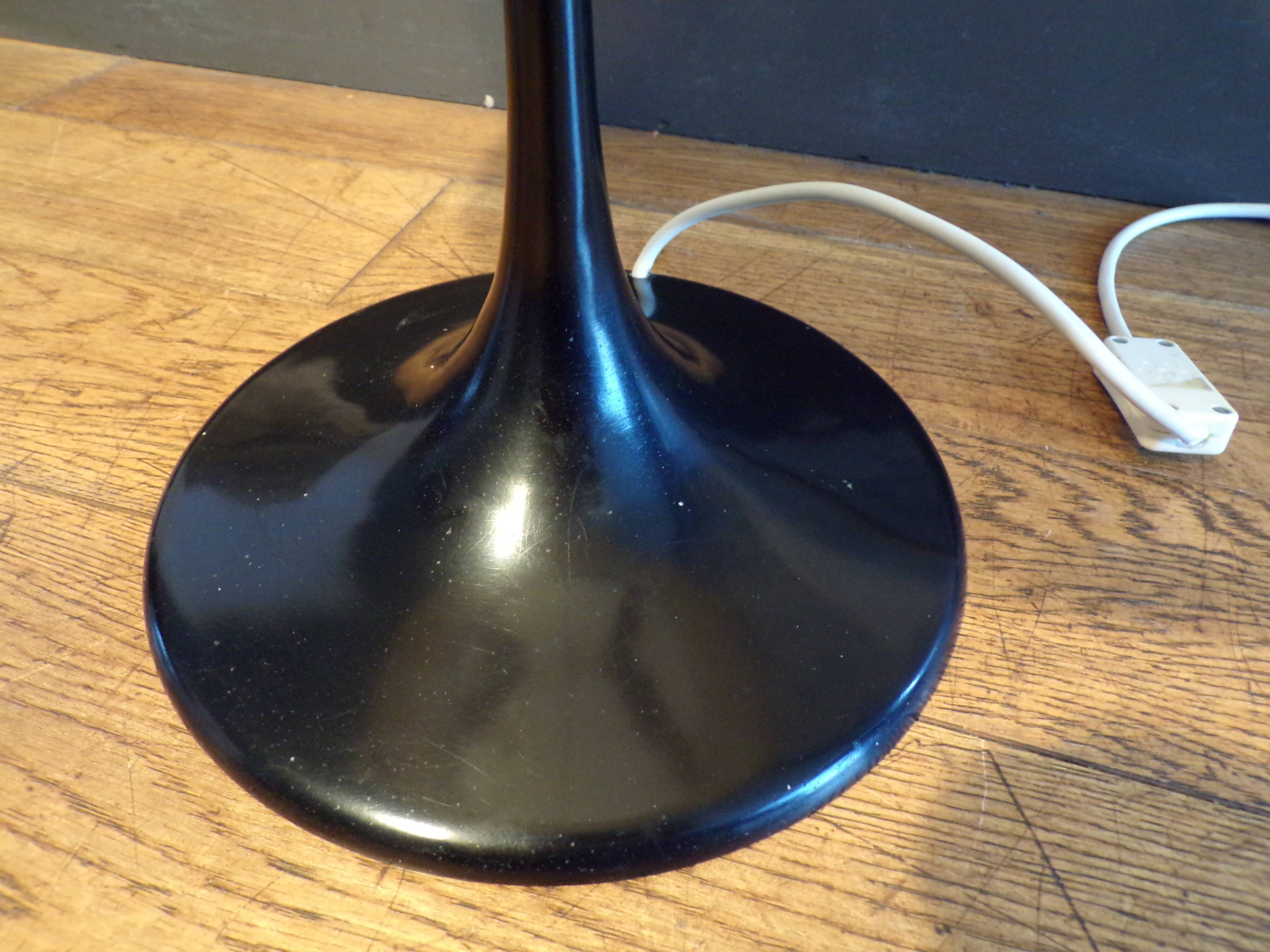 Tulip Floor Lamp by Eva René Nele