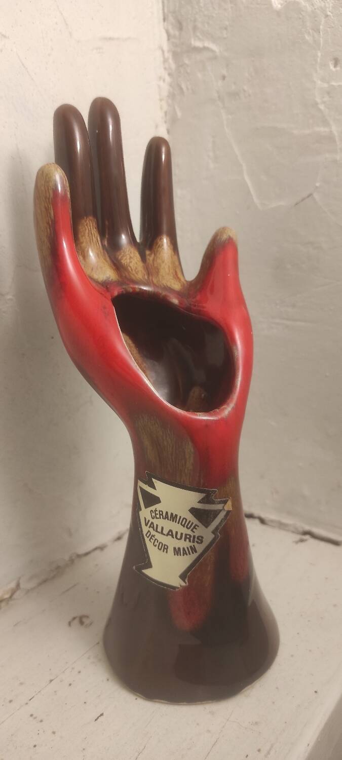 Vallauris ring holder