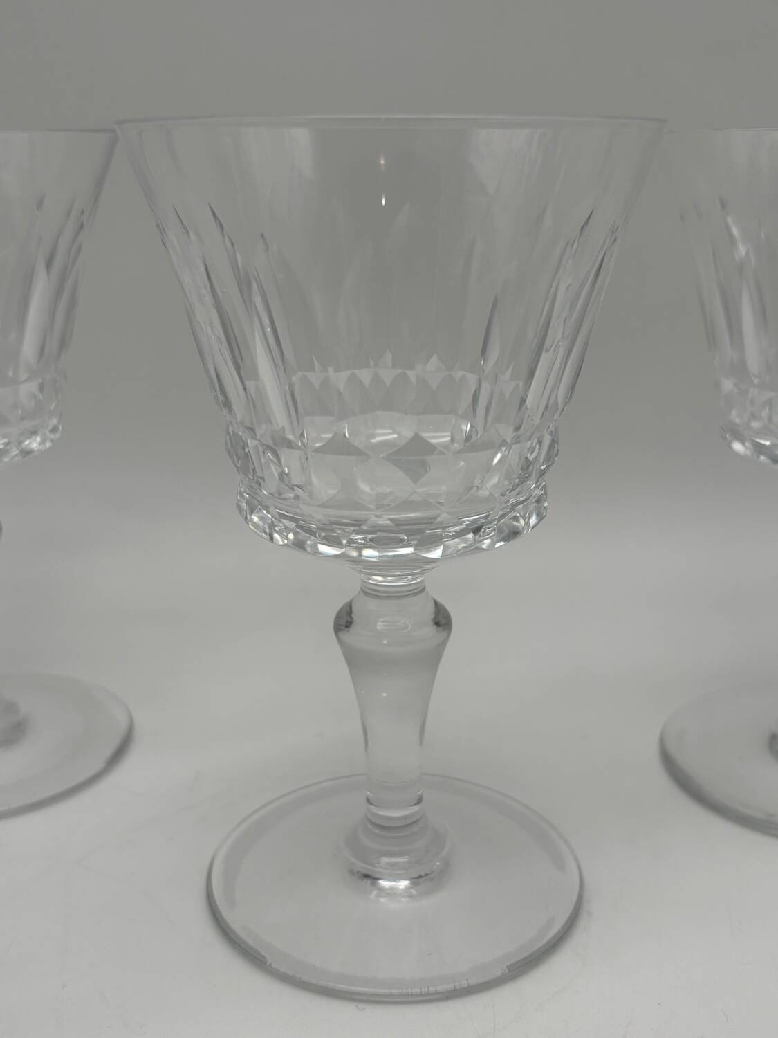 10 Baccarat Glasses, Model Picadilly, France, Crystal Stemmed Glasses