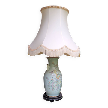 Lampe de salon