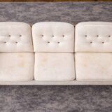 OVERVIEW A characterful 3-seater sofa by Ulferts from the 1970s