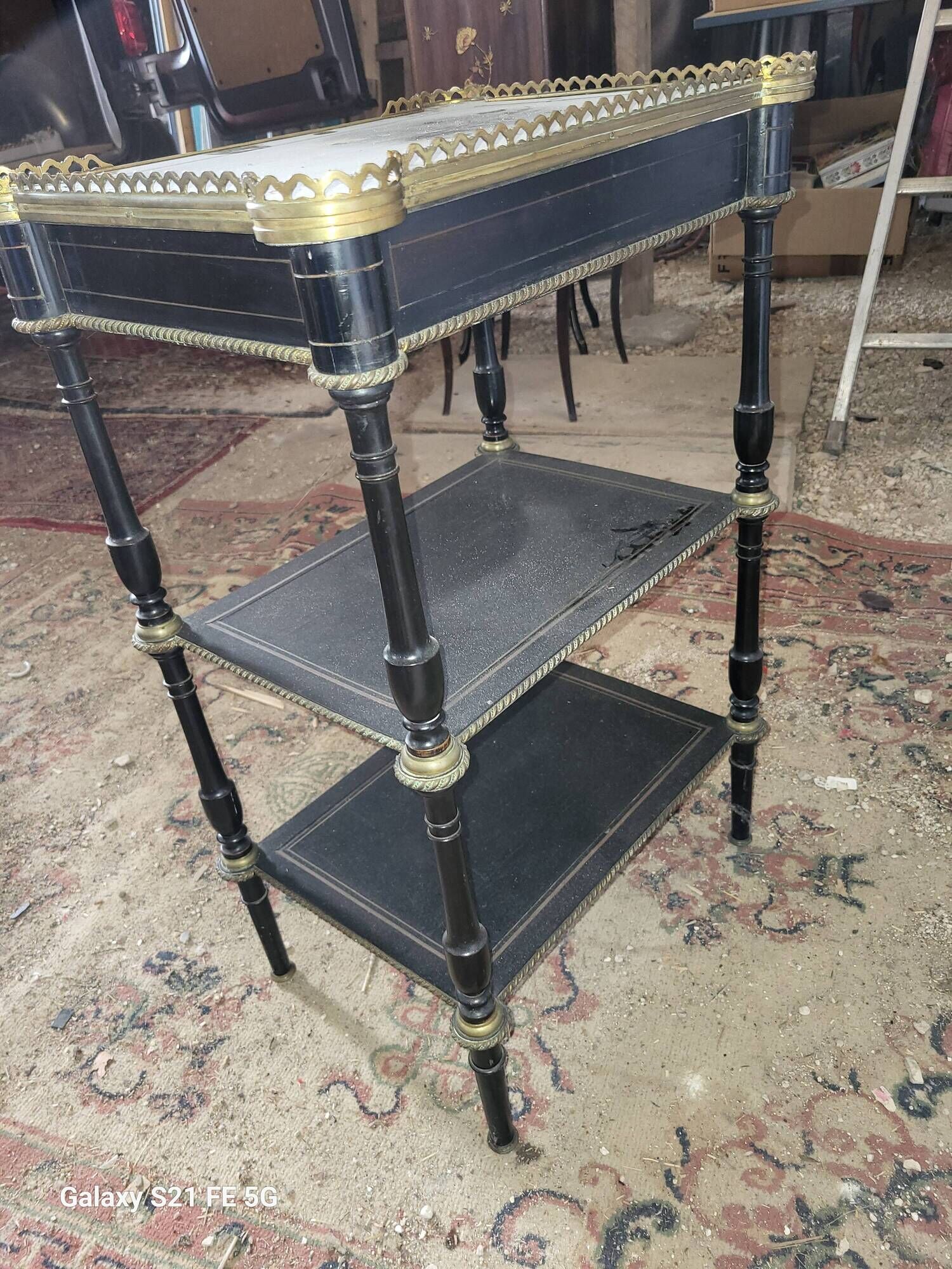 Napoleon III serving table